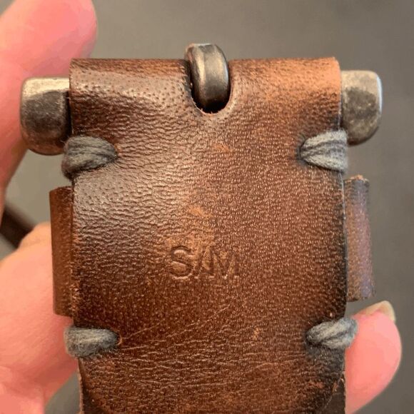 Abercrombie & Fitch Genuine Leather Belt Metal Buckle, Size 25”-31" (Unisex) - Picture 5 of 6